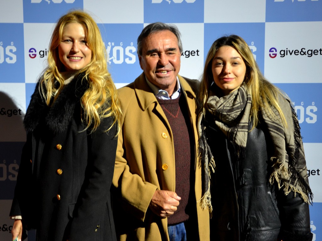 Cocho López y sus hijas