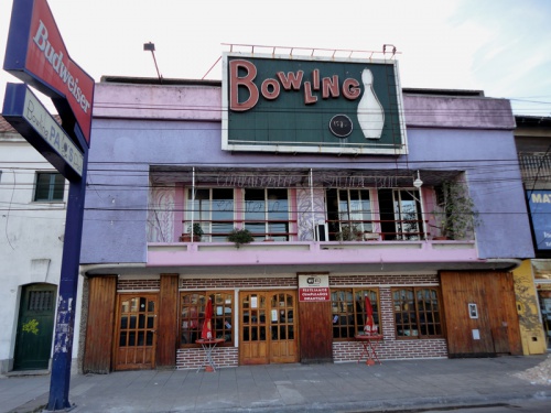 Palo's, el tradicional Bowling de Castelar